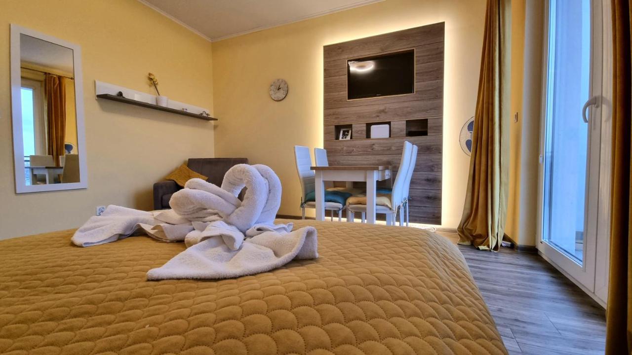 Apartament "Zloty Relaks" Tuz Przy Plazy Z Balkonem Z Widokiem Na Hel I Hamakami Puck Dış mekan fotoğraf